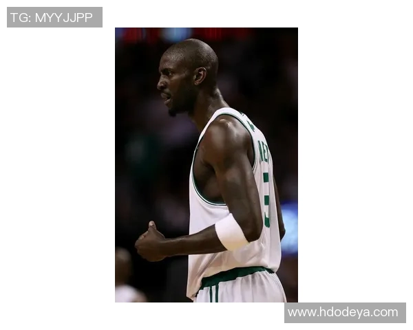 猛龙与凯尔特人激战回顾精彩瞬间与赛季展望分析